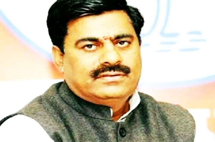 లవ్ జీహాద్‌ కుట్రలో పాక్, ఐఎస్ఐ ఏజెంట్లు