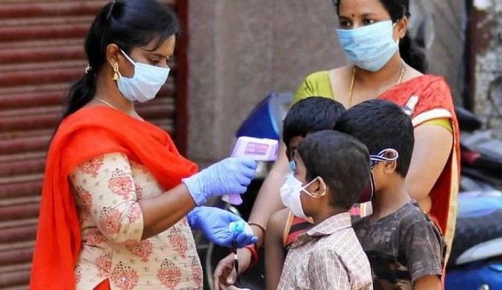 కేరళలో టీకా సర్టిఫికెట్ ఉంటేనే ఎక్కడికైనా ప్రవేశం