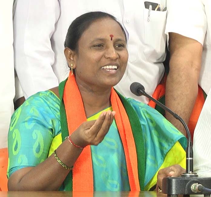 బొడిగే శోభ‌కు హైకోర్టులో ఊర‌ట