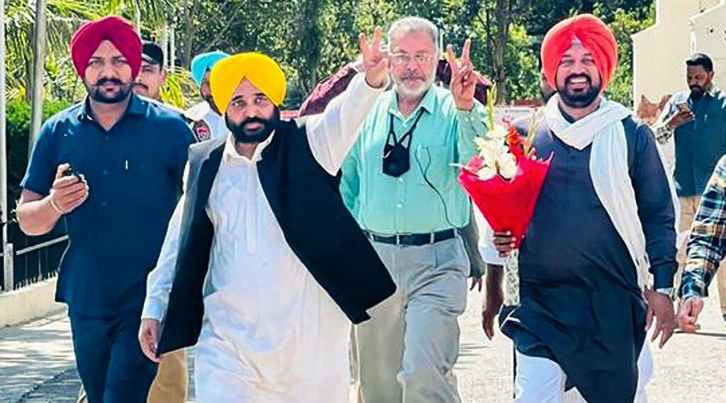ప్రజల ప్రాణాలను ప్రమాదంలోకి నెట్టుతున్న పంజాబ్ ప్రభుత్వం 
