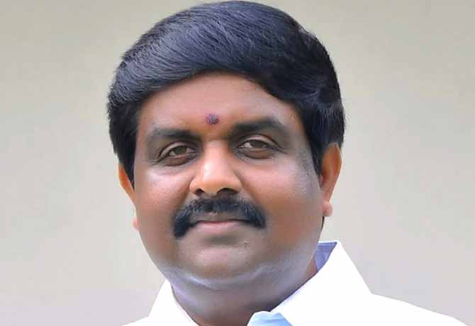 బిజెపి నేత జిట్టా బాలకృష్ణారెడ్డి అరెస్ట్ 