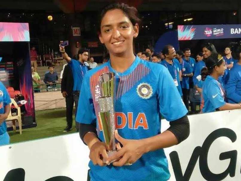 మహిళా క్రికెట్ జట్టుకెప్టెన్గా హర్మన్ప్రీత్ కౌర్ మహిళా క్రికెట్ జట్టుకెప్టెన్గా హర్మన్ప్రీత్ కౌర్