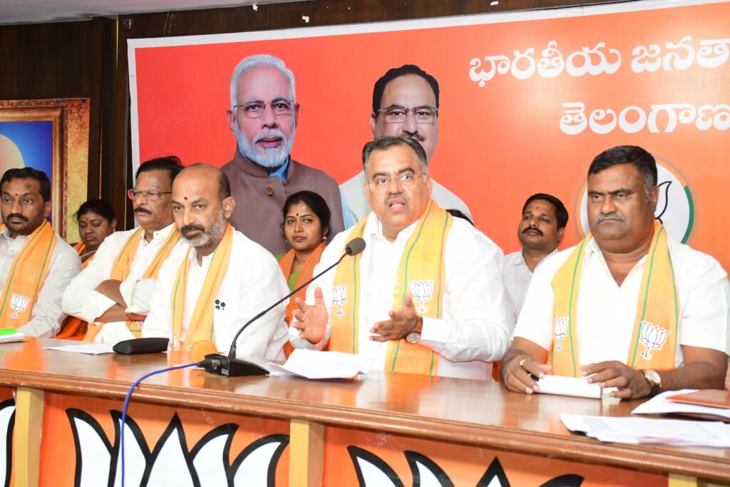 జూబ్లిహిల్స్ కేసును సీబీఐకి అప్పగించాల్సిందే