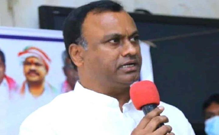 బీజేపీ అభ్యర్థిగా కోమటిరెడ్డి రాజగోపాల్ రెడ్డి