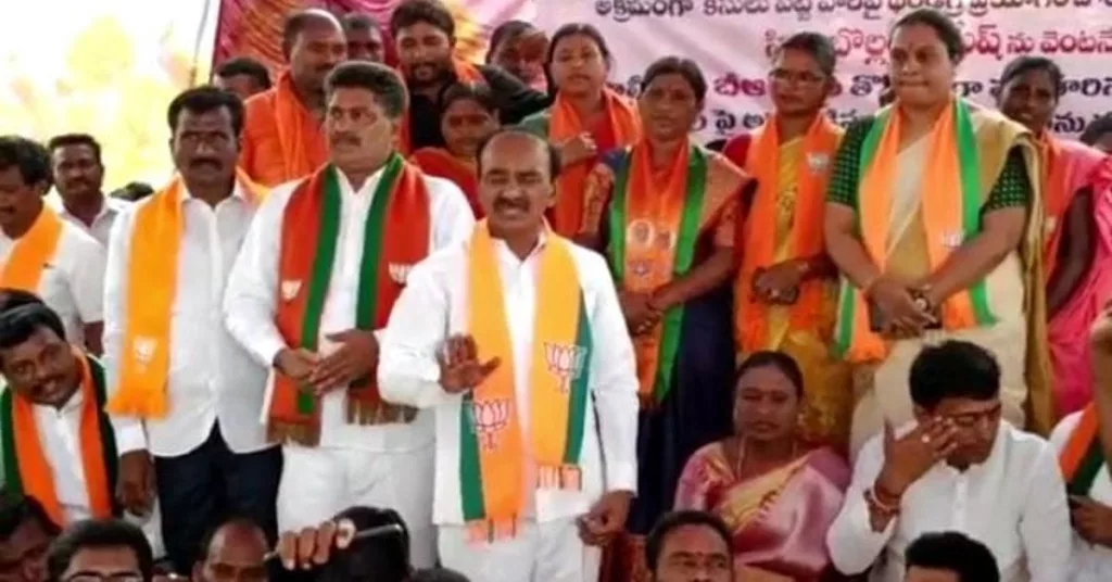 బిజెపి శ్రేణులపై పోలీసుల వేధింపులు మానుకోవాలి