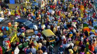 చైనాను మించి భారత్ లోనే అత్యధిక జనాభా