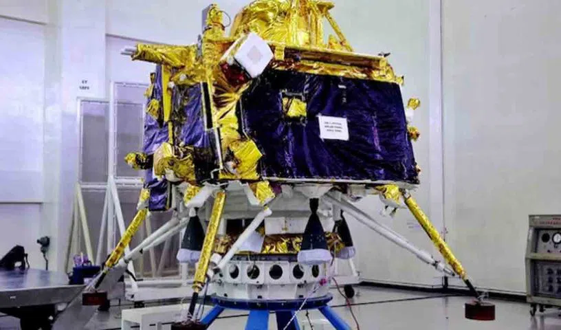 జూలై 12-19 మధ్య చంద్రయాన్-3 ప్రయోగం జూలై 12-19 మధ్య చంద్రయాన్-3 ప్రయోగం