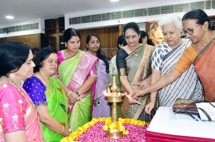 ఏపీలో ప్రతి శుక్రవారం మహిళా ఆత్మగౌరవ దినం