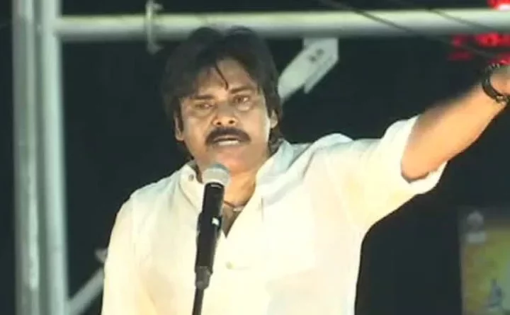 ప‌వ‌న్ వ్యాఖ్యాల‌కు భ‌గ్గుమ‌న్న వైసిపి, మ‌హిళా క‌మిష‌న్