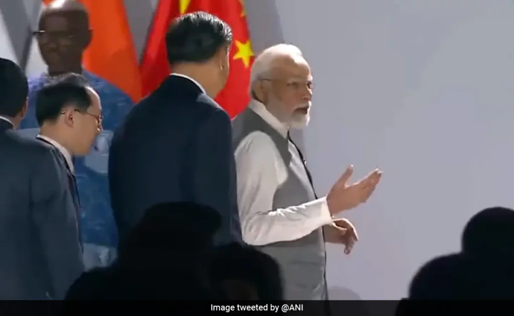 మోదీ, జిన్పింగ్ భేటీపై చైనా వింత వాదన మోదీ, జిన్పింగ్ భేటీపై చైనా వింత వాదన