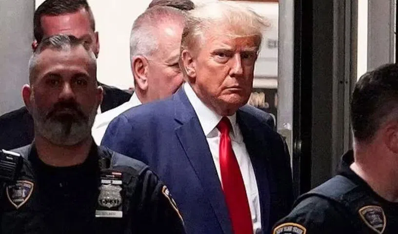 డోనాల్డ్ ట్రంప్ అరెస్ట్, విడుదల