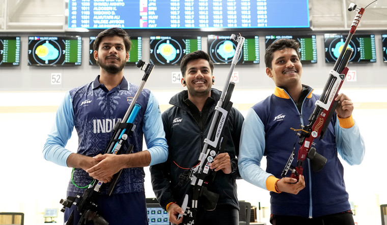 ఆసియా క్రీడల్లో తొలి రోజే భారత్ కు పతాకాలు