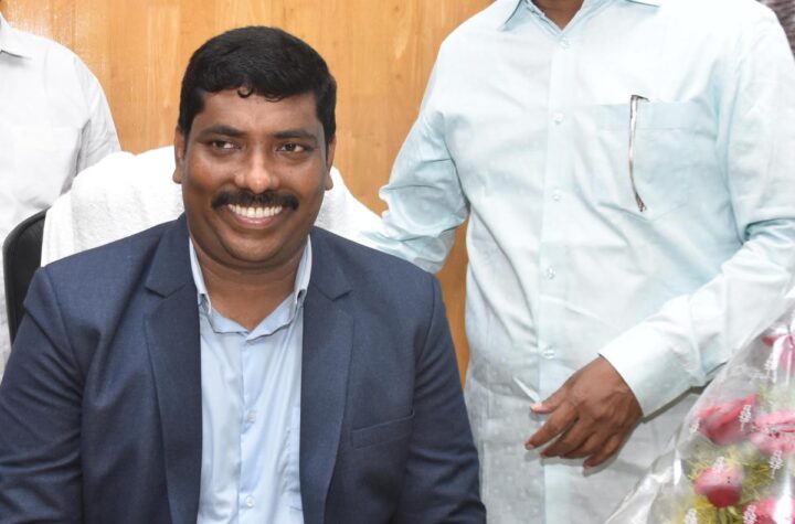 ఆంధ్ర యూనివర్సిటీ రిజిస్ట్రార్ గా వంద చర్చిల ప్రతినిధి!