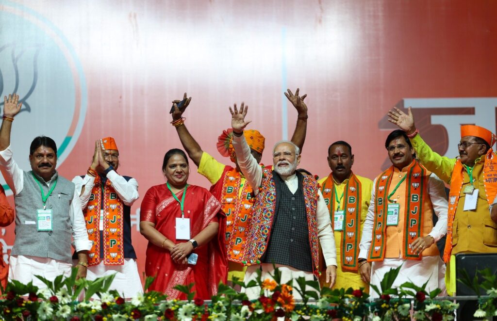 చత్తీస్గఢ్ను లూటీ చేయడమే కాంగ్రెస్ ఏకైక లక్ష్యం చత్తీస్గఢ్ను లూటీ చేయడమే కాంగ్రెస్ ఏకైక లక్ష్యం