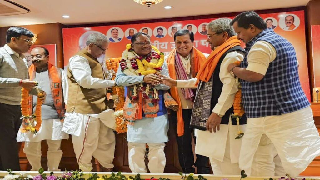 ఛత్తీస్‌గఢ్ ముఖ్యమంత్రిగా విష్ణుదేవ్ సాయ్