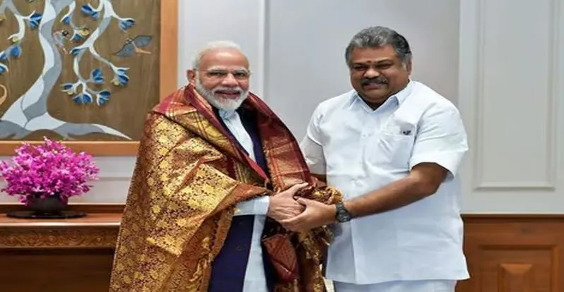 బీజేపీతో కలిసి తమిళ్ మానిలా కాంగ్రెస్ పోటీ 