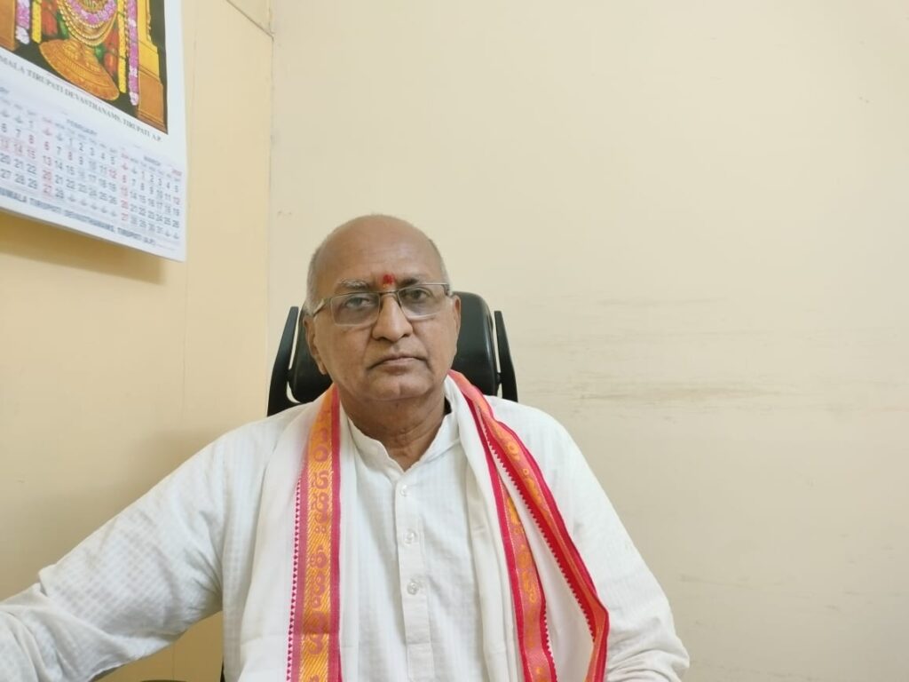 తెలంగాణ వీహెచ్పీ నూతన అధ్యక్షునిగా నరసింహమూర్తి తెలంగాణ వీహెచ్పీ నూతన అధ్యక్షునిగా నరసింహమూర్తి