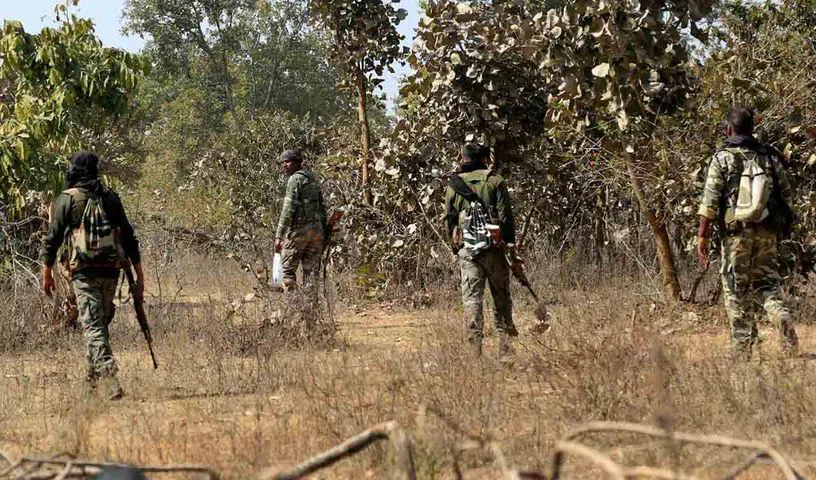 ఛత్తీస్ గఢ్ లో నలుగురు నక్సలైట్లు హతం
