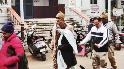కోర్టులో లొంగిపోయిన సినీ నటి జయప్రద