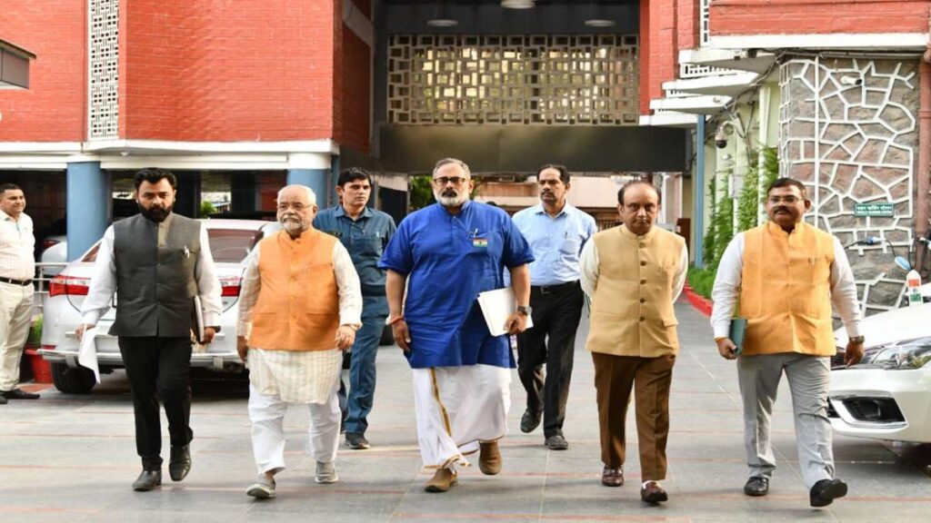 రాజ్యాంగం మారుస్తామని కాంగ్రెస్ అసత్య ప్రచారం