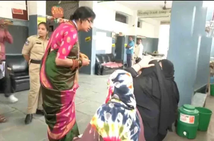 హైదరాబాద్ బీజేపీ ఎంపీ అభ్య‌ర్ధి మాధ‌వీల‌త‌పై కేసు న‌మోదు