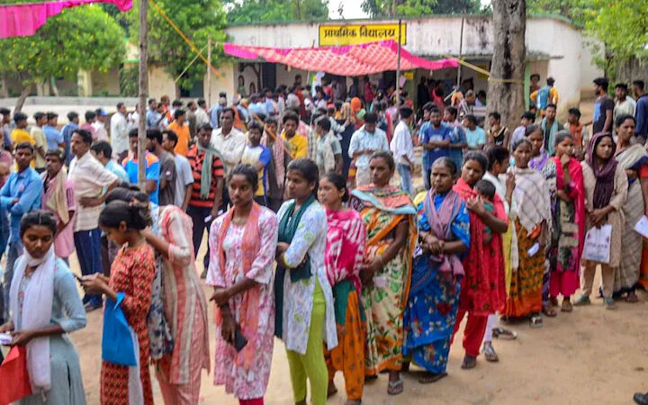 4 దశలలో మొత్తం 66.95 శాతం పోలింగ్