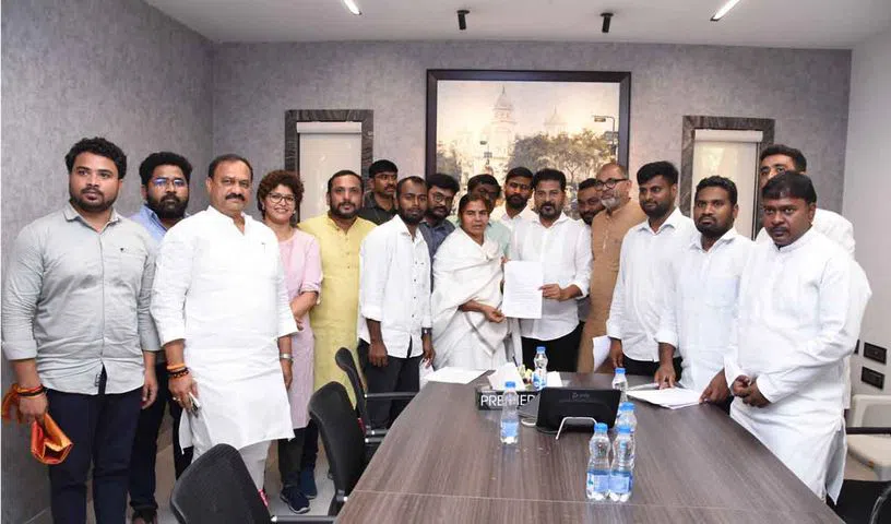 రోహిత్‌ వేముల ఆత్మహత్య కేసుపై పునర్విచారణ