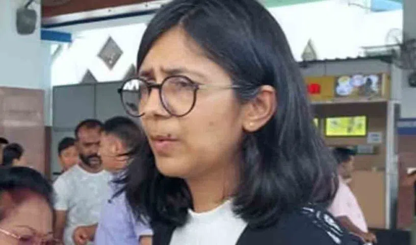 ఆప్ ఎంపీ స్వాతిపై కేజ్రీవాల్‌ పిఎ దాడి!