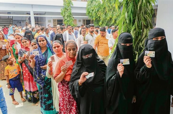 చివరి దశలో 62% పోలింగ్‌