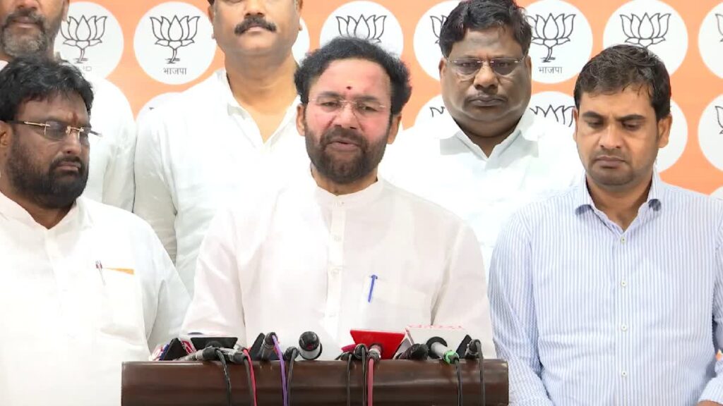కాంగ్రెస్ ప్రభుత్వానికి పాలన చేతకాక కేంద్రంపై విమర్శలు