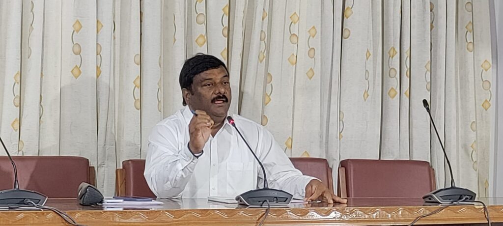 రేవంత్ బామ్మర్ది సుజన్కు రూ. 400 కోట్ల పనులు! రేవంత్ బామ్మర్ది సుజన్కు రూ. 400 కోట్ల పనులు!