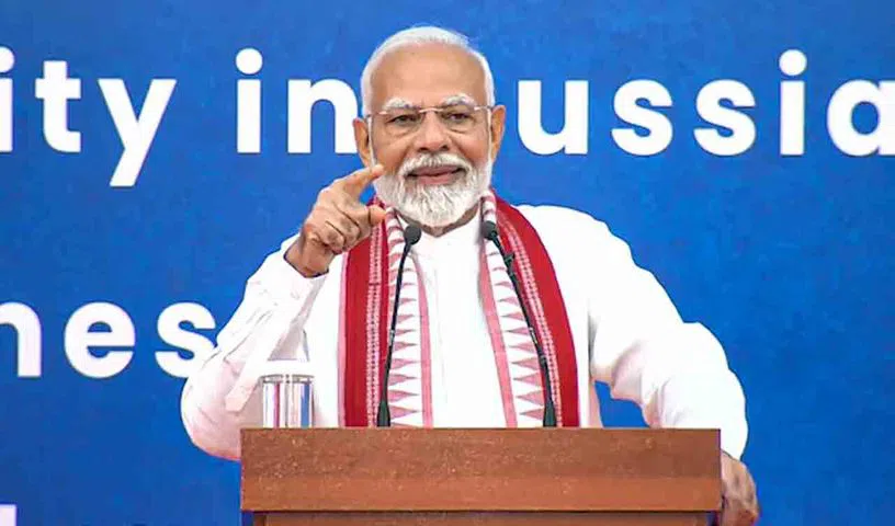 భారత్ అభివృద్ధి వేగాన్ని చూసి ప్రపంచం ఆశ్చర్యపోతోంది భారత్ అభివృద్ధి వేగాన్ని చూసి ప్రపంచం ఆశ్చర్యపోతోంది