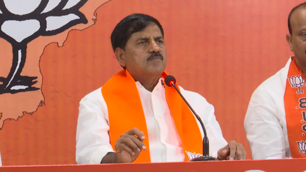 జగన్ హయాంలో రూ 5 లక్షల కోట్ల స్వాహా!