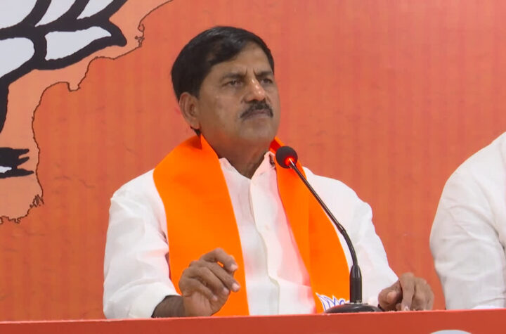 జగన్ హయాంలో రూ 5 లక్షల కోట్ల స్వాహా!