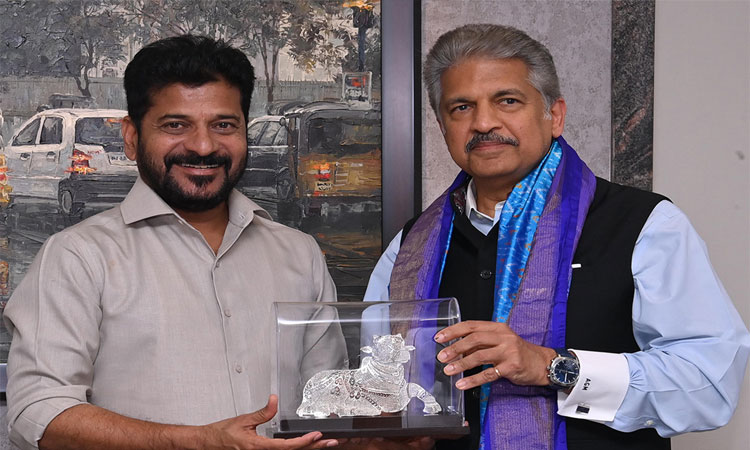 తెలంగాణ స్కిల్ వర్సిటీ చైర్మన్‌గా ఆనంద్ మహీంద్ర