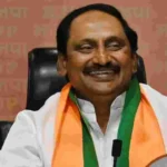 అభివృద్ధికి ఓటు వేయరు.. మానవ సంబంధాలు ముఖ్యం!