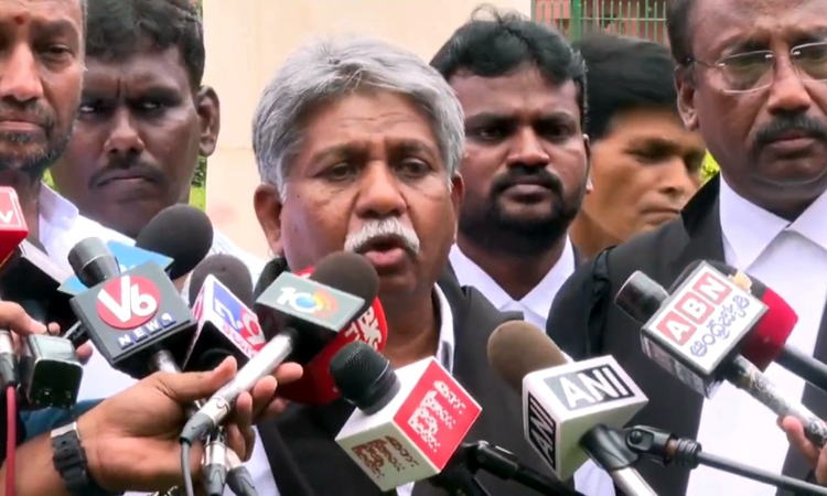 తక్షణమే రాష్ట్రాలు వర్గీకరణను చేపట్టాలి తక్షణమే రాష్ట్రాలు వర్గీకరణను చేపట్టాలి