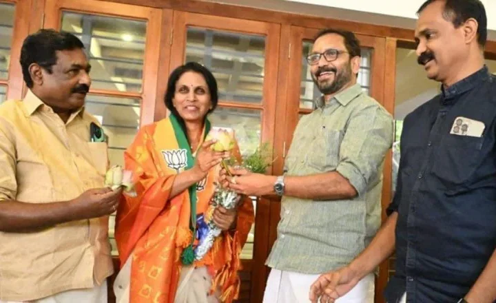 బీజేపీలో కేరళ తొలి మహిళా ఐపీఎస్ శ్రీలేఖ