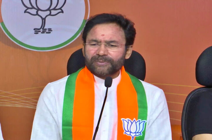 దేశం ముందు కాంగ్రెస్‌ మరోసారి నవ్వులపాలైంది