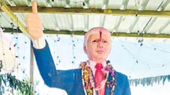 తెలంగాణాలో డోనాల్డ్ ట్రంప్ గుడి