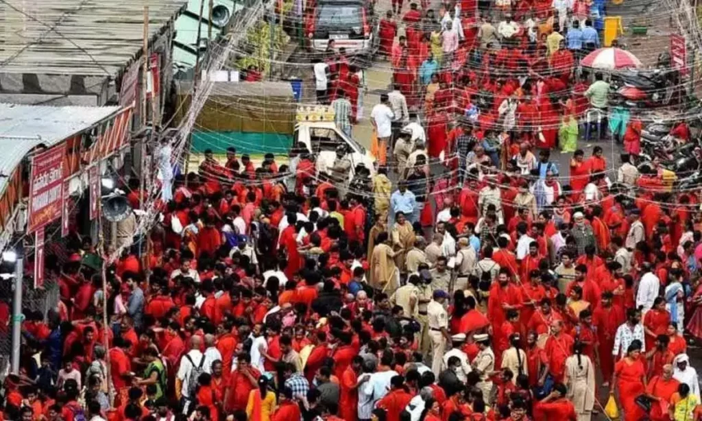 ఇంద్రకీలాద్రిపై ముగిసిన భవానీదీక్ష విరమణలు