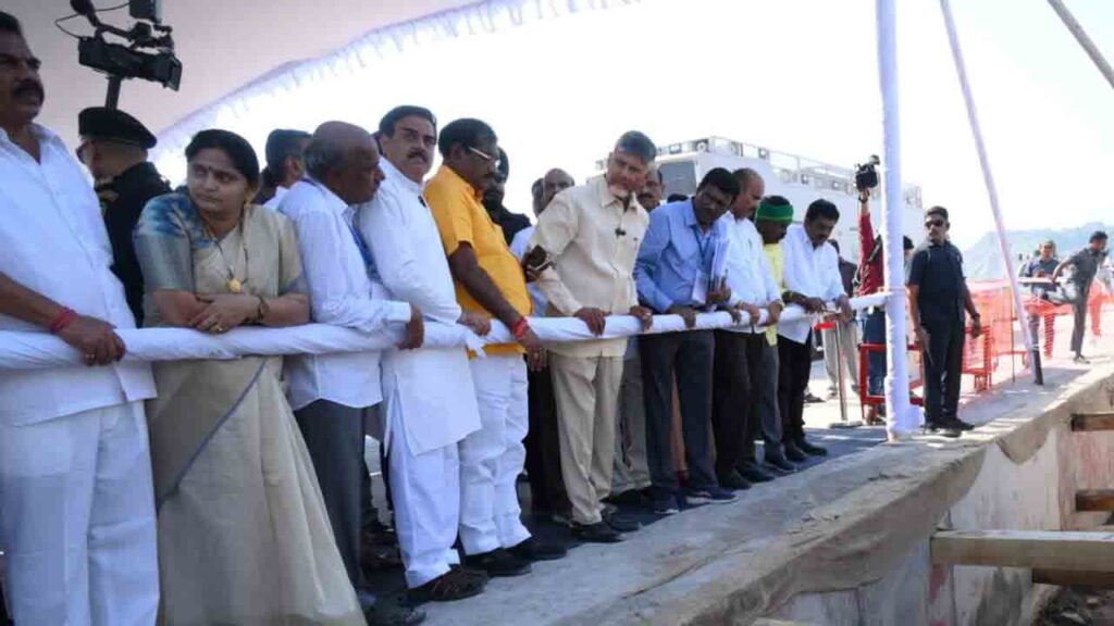 అక్టోబర్ 2026 నాటికి పోలవరం పూర్తి