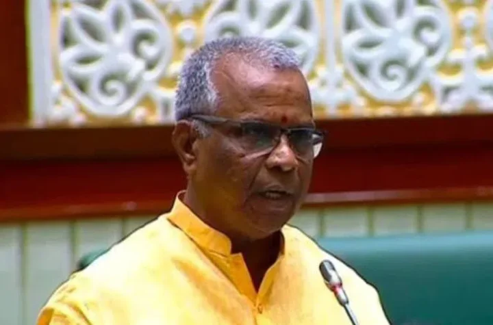 నిజామాబాద్ కు రూ.100 కోట్లు విడుదల చేయాలి