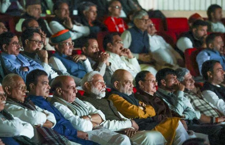 సబర్మతి రిపోర్ట్ చిత్రాన్ని వీక్షించిన ప్రధాని మోదీ