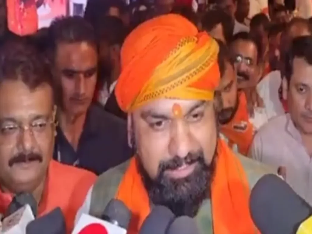 నితీశ్, మోదీ సారథ్యంలో బీహార్లో ఎన్డిఎ పోటీ నితీశ్, మోదీ సారథ్యంలో బీహార్లో ఎన్డిఎ పోటీ