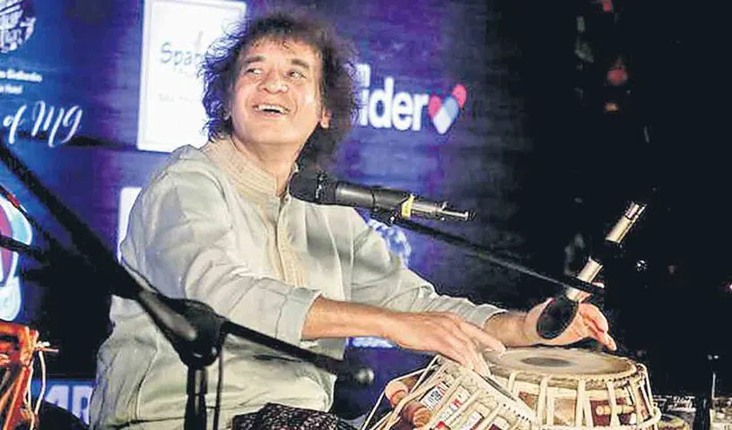 తబలా మ్యాస్ట్రో జాకీర్‌ హుస్సేన్‌ కన్నుమూత