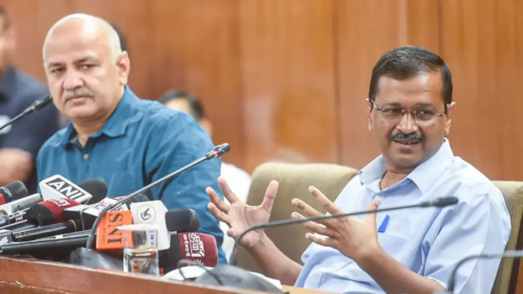 కేజ్రీవాల్పై ఈడీ విచారణకు కేంద్రం గ్రీన్ సిగ్నల్ కేజ్రీవాల్పై ఈడీ విచారణకు కేంద్రం గ్రీన్ సిగ్నల్