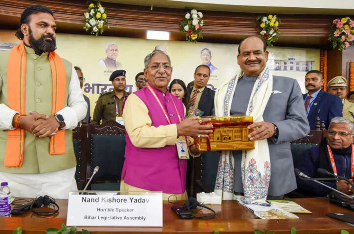 శాసనసభల తక్కువ సమావేశాలు ఆందోళనకరం