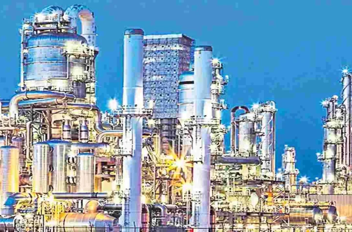 ఏపీలో దేశంలోనే అత్యంత ఖరీదైన రిఫైనరీ