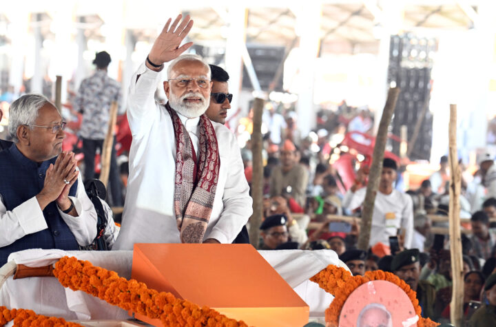 ‘ఆటవిక రాజ్యాన్ని’ తెచ్చినోళ్లు కుంభమేళాపై అసభ్యకర వ్యాఖ్యలు